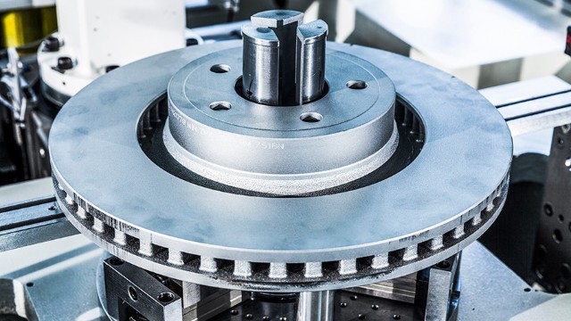 剎車盤平衡機(jī)，動(dòng)平衡自動(dòng)銑削修正！