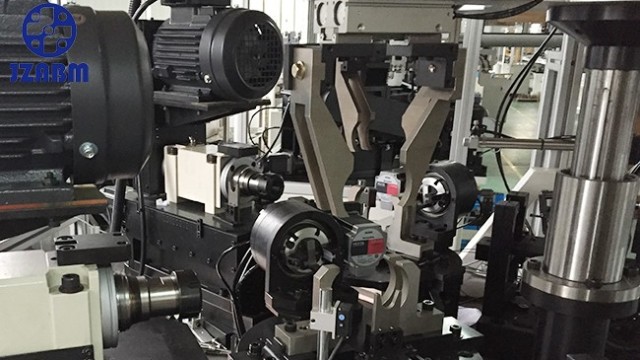 永磁電機(jī)轉(zhuǎn)子不平衡，造成轉(zhuǎn)子振動(dòng)過大及產(chǎn)生噪音！