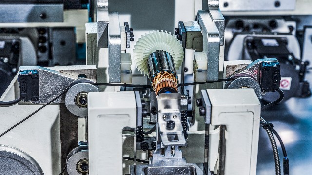 五工位全自動平衡機，有效提升轉(zhuǎn)子工作效率！