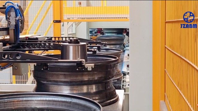 重卡輪輞全自動(dòng)跳動(dòng)檢測(cè)機(jī)